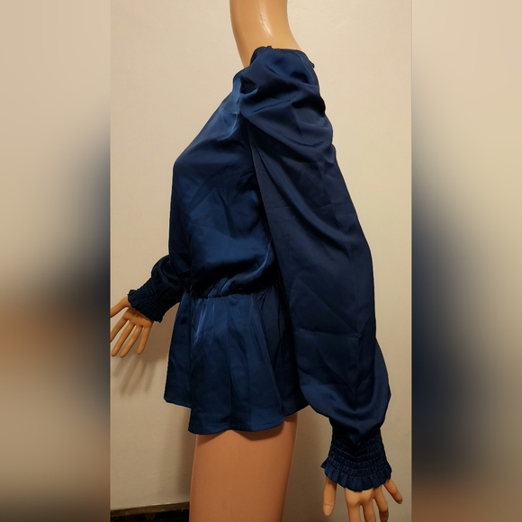 Peacock blouse by pretty garden size small, long sleeve - Picture 3 of 16